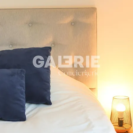 Gc - La Brise Marine * Виссан